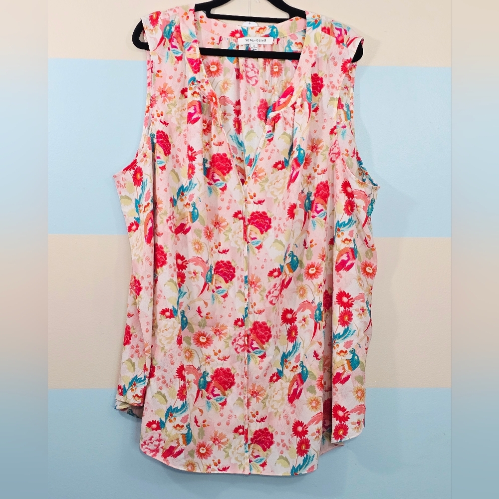 Rose & Olive Plus Size Floral Top in Teal, Coral & Cream - Picture 2 of 7